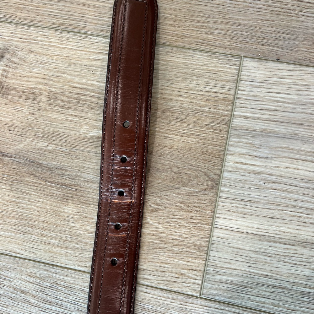 Johnston & Murphy Men’s Leather Belt - Picture 3 of 4